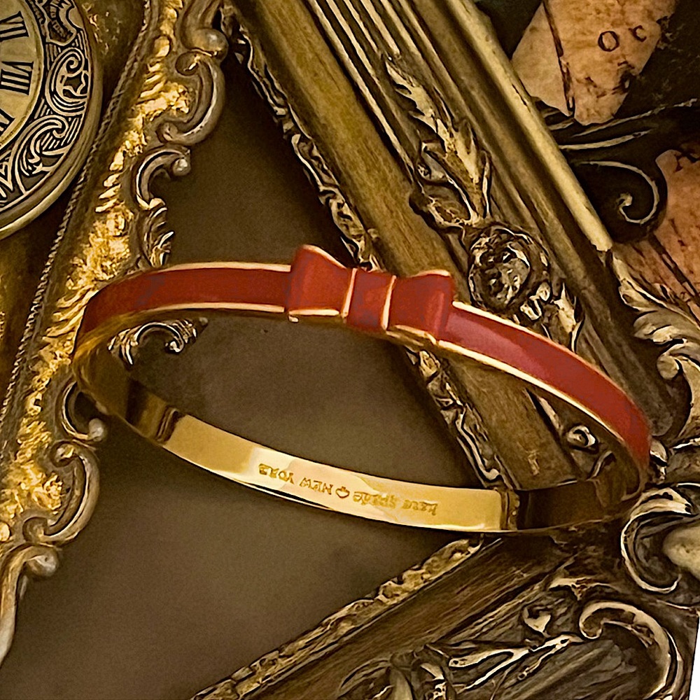 KATE SPADE • Red Take a Bow Bangle Stacking Layering Gold Bracelet - Picture 4 of 4